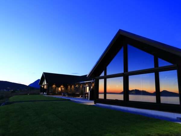 Lodge august