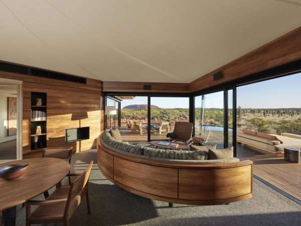 Longitude-131_Ayers-Rock-Uluru_Dune-Pavilion-Lounge