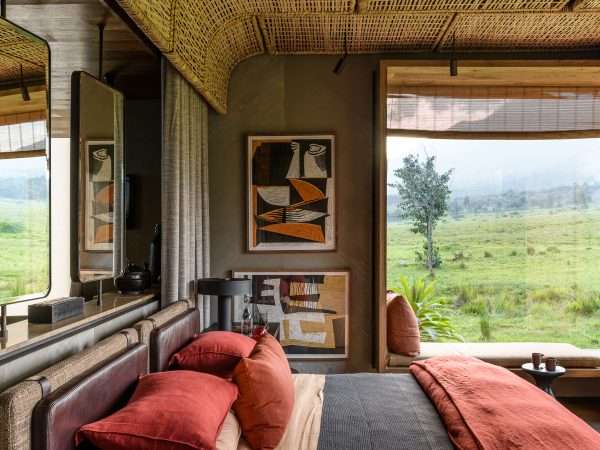 Singita-Kwitonda-Lodge-Suite-2