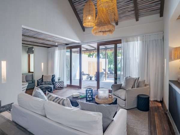 blue-safari-alphonse-island-one-bedroom-villa-interior-outside-view (1)