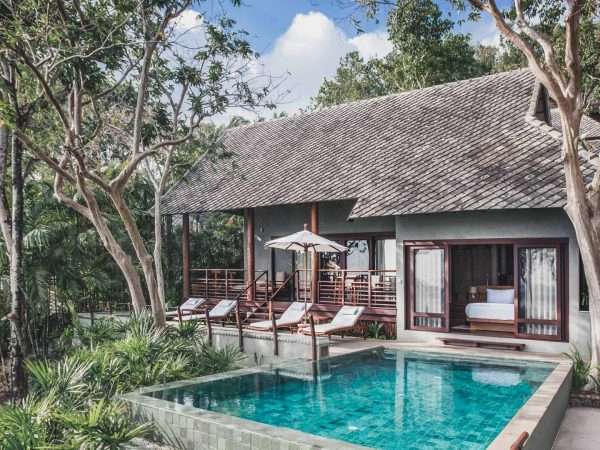 one-bedroom-beachfront-pool-vila-thailand-01