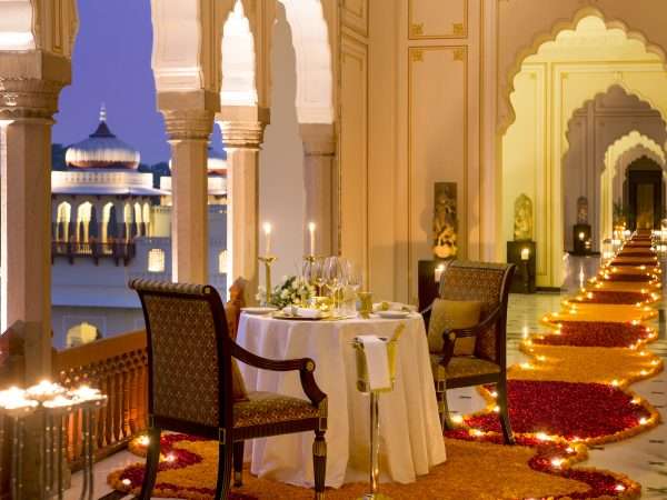 Unique Dining