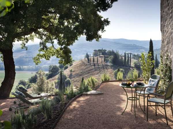 20_Hotel Castello di Reschio - Suite view