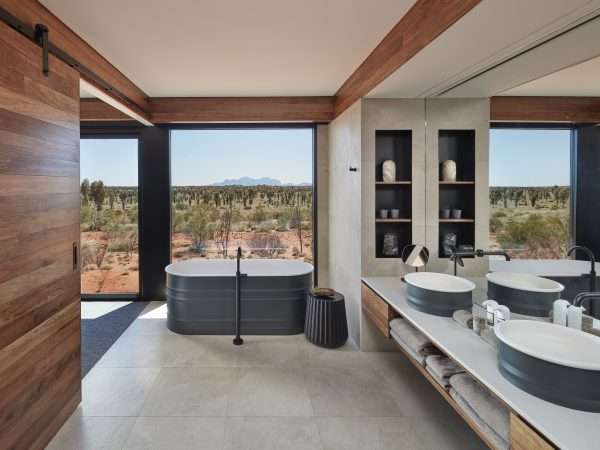 Longitude-131_Ayers-Rock-Uluru_Dune-Pavilion-Bathroom