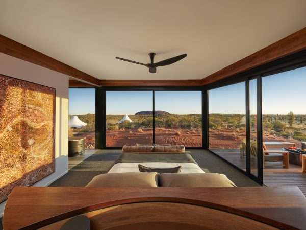 Longitude-131_Ayers-Rock-Uluru_Dune-Pavilion-Bedroom (1)