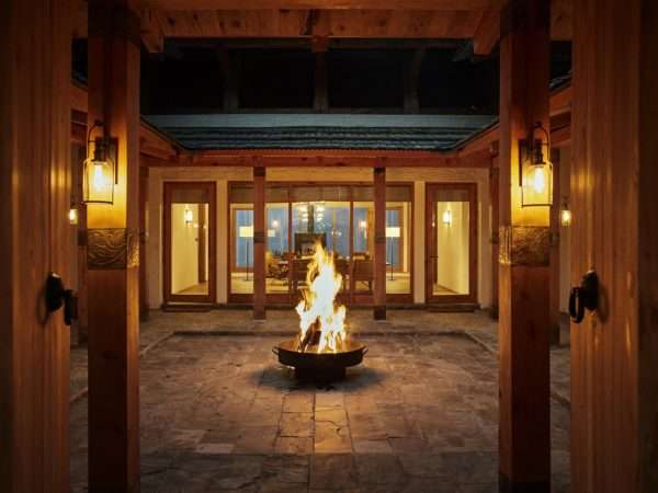 Thimphu_Three-Bedroom_Villa_Courtyard_[8992-LARGE]