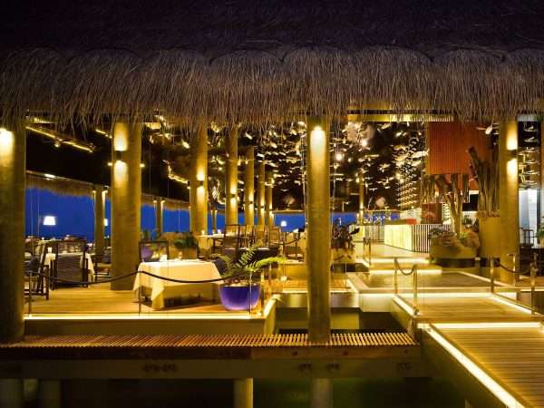 Velaa_Private_Island_Aragu_Restaurant_1