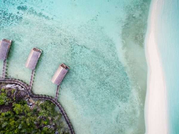aerial_overwater_suites_over_lagoon