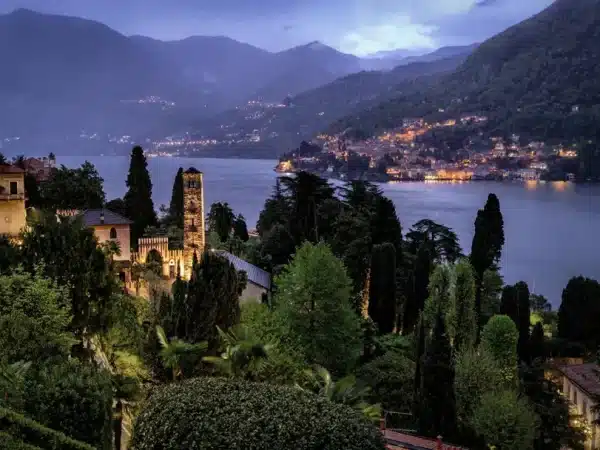 moltrasio-and-passalacqua-by-night