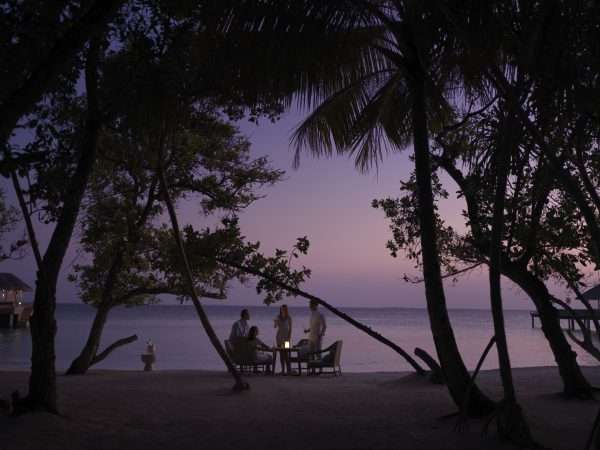 Beach Dining