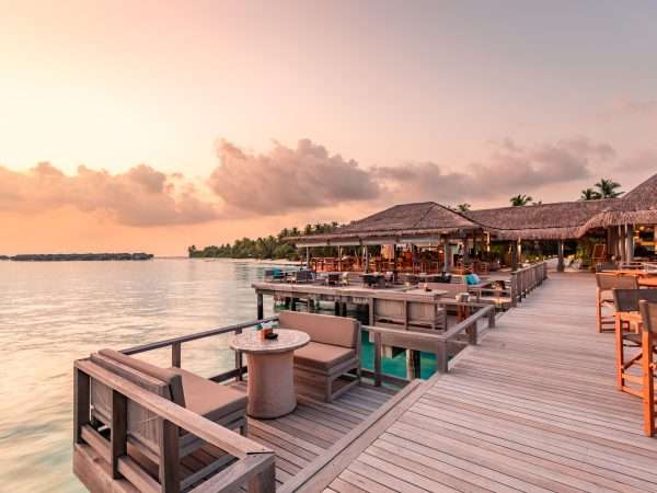 Lagoon Bar_sunset view