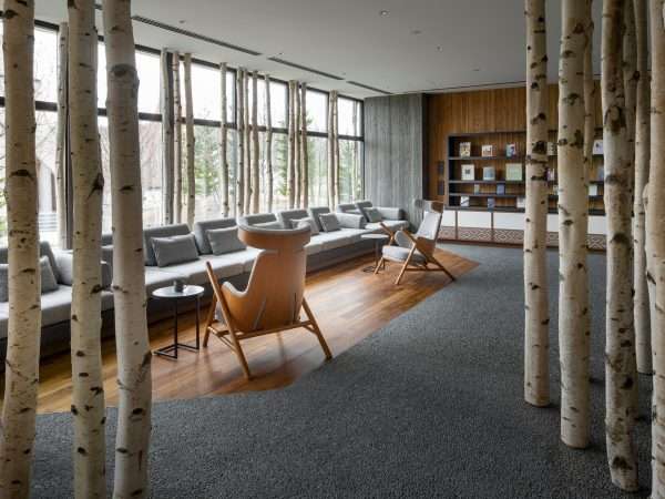 Lounge _Travel Library_ - Hoshino Resorts KAI Poroto