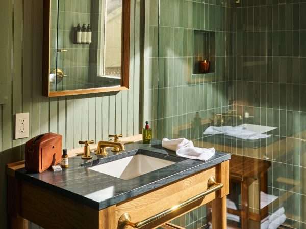 230522_DAWN_RANCH_SHOT_29_CABIN_210_BATHROOM_0031