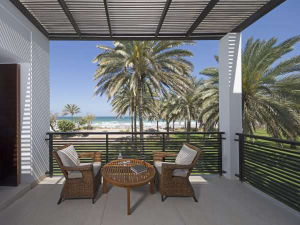 CMU-Room-Chedi Club Suite Sea View