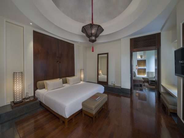 CMU-Room-Chedi Club Suite Villa