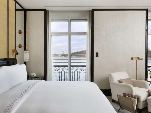 Istanbul_Accommodation_Executive Bosphorus Suite_Bedroom 4_1920x1200