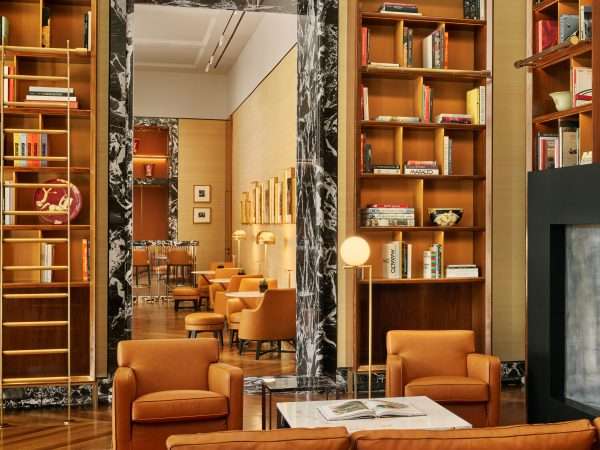 PRIVATE LOUNGE (2)