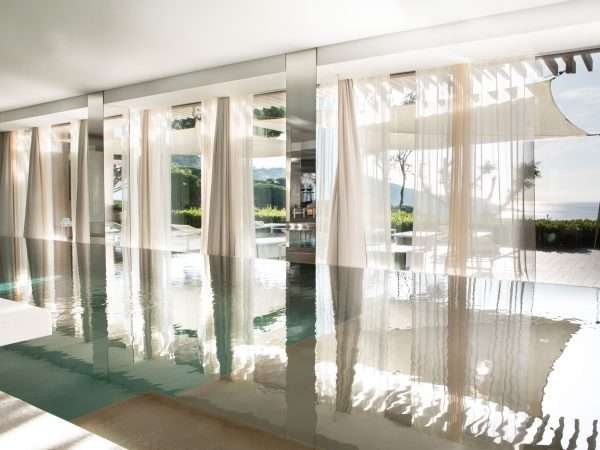 10_Nescensspaindoorpool