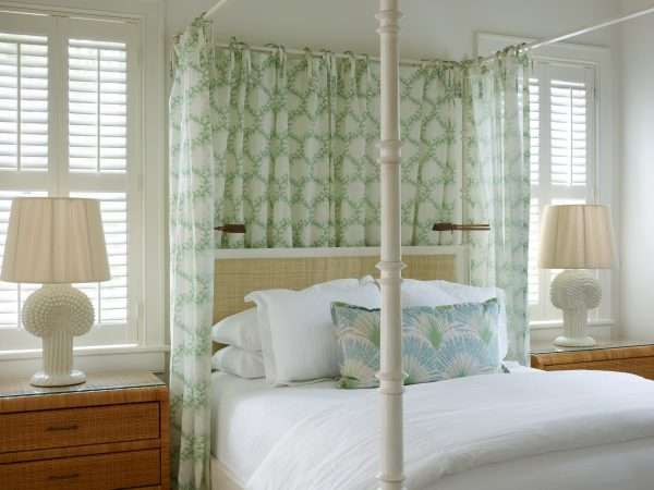 BahamaHouse-CottageBGreenBed1_hero_Revision1