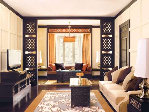 Deluxe Suite Living Room