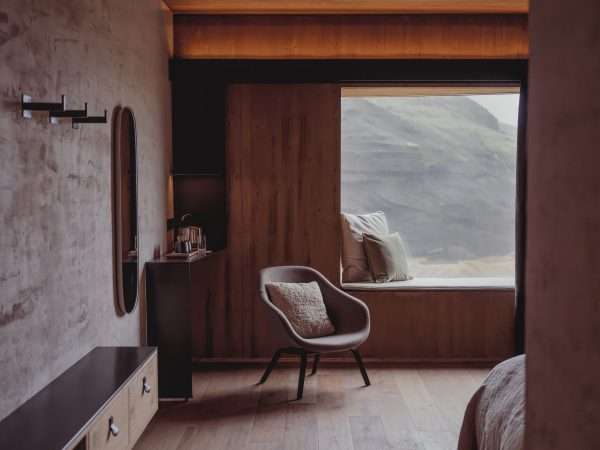 Highland Base_Room