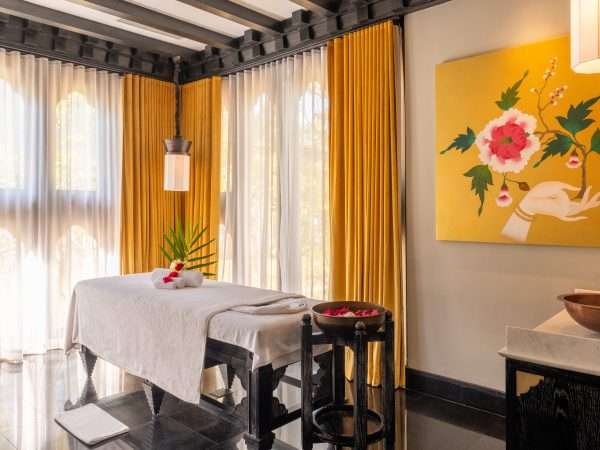 Lotus Realm spa- massage room (1)