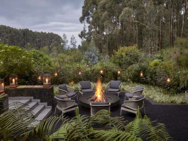 OO_GorillasNest_Accommodation_Silverback_Suite_Outdoor_BOMA_27_MASTER