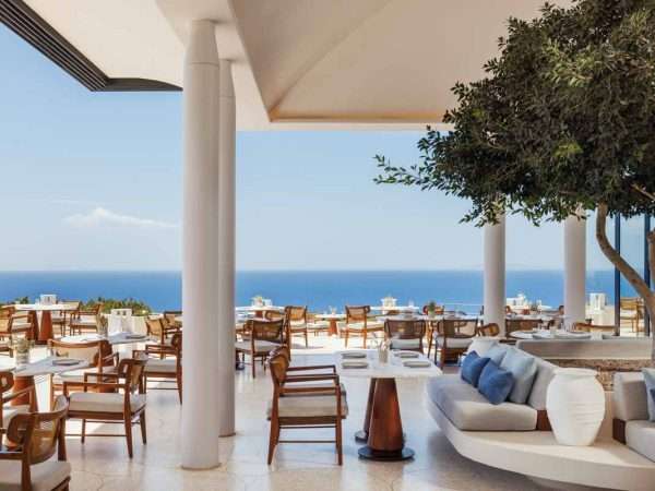 OneOnly_Kea_Island_P2_Atria_Interior_Wide_3004_MASTER_Small