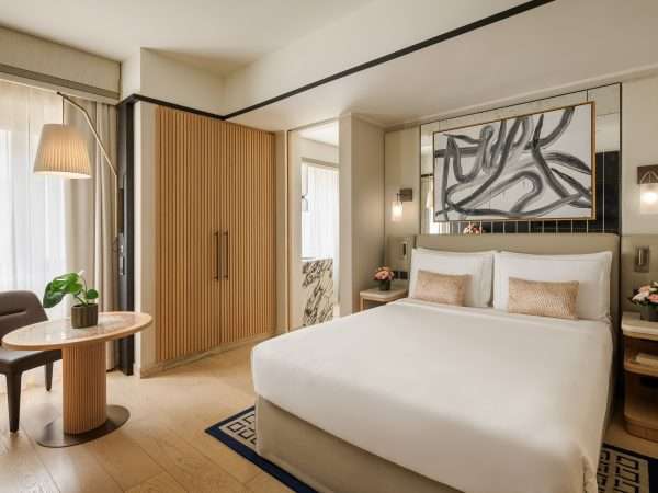 Park Queen Room Bedroom (3)