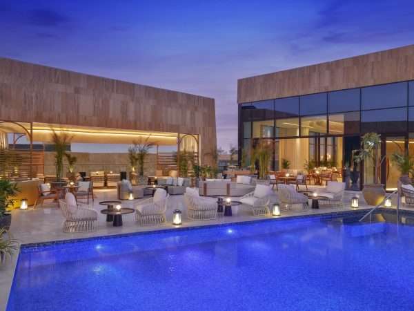 Stella-Sky-Lounge-Twilight RUXHR_1983