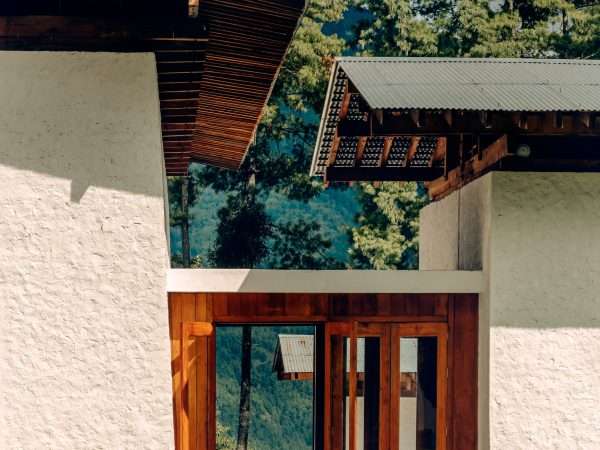 Amankora, Bhutan . Accommodation, Thimphu lodge, Outdoor Terrace & suites courtyard