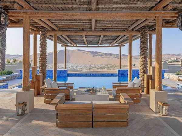 Qasr_Al_Sarab_Desert_Resort_by_Anantara_Guest_Room_AlSarab_Exterior_View_Pool
