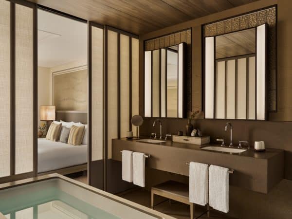 JanuTokyo_Accommodation_DeluxeRoomPage_Gallery_1