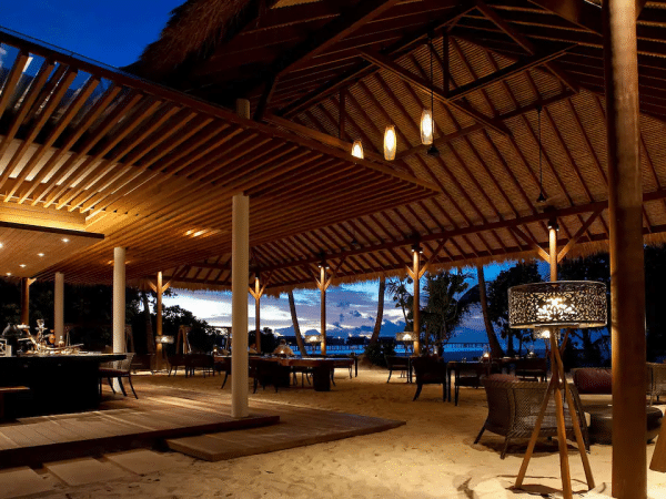 Park-Hyatt-Maldives-Hadahaa-P106-The-Island-Grill.16x9