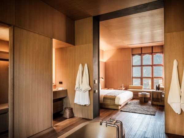 Amankora, Bhutan - Accommodation, Punakha Lodge, Mo Chhu Suite Bedroom and Bathroom onUpper Floor