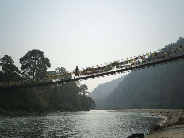 Amankora, Bhutan – Accommodation, Punakha lodge, Mo Chhu River lodge suspension bridge