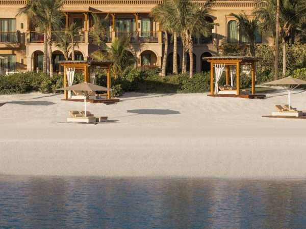 OO_ThePalm_Beach_Tight_Vertical_1230_MASTER_Small
