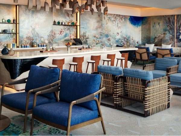 xr-ejhxr-st-regis-bar-15782-67657_Wide-Hor
