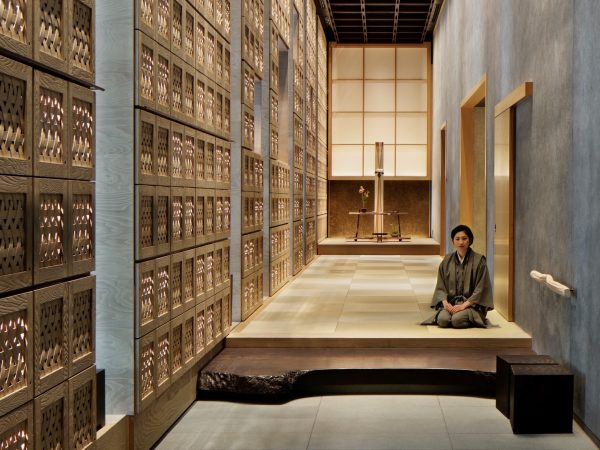 Entrance 3 - HOSHINOYA Tokyo