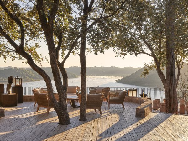 Singita Pamushana Lodge_Deck in the Afternoon Sun