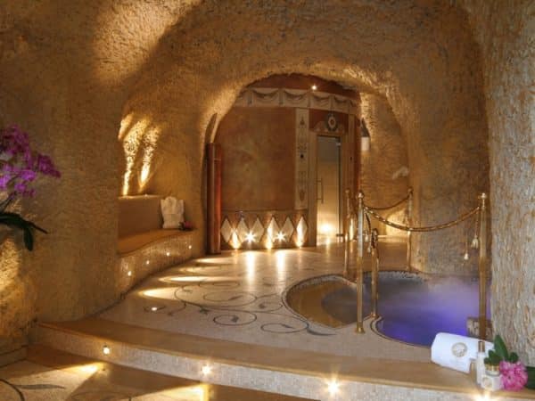 44-SPA-Grotto-Camelia
