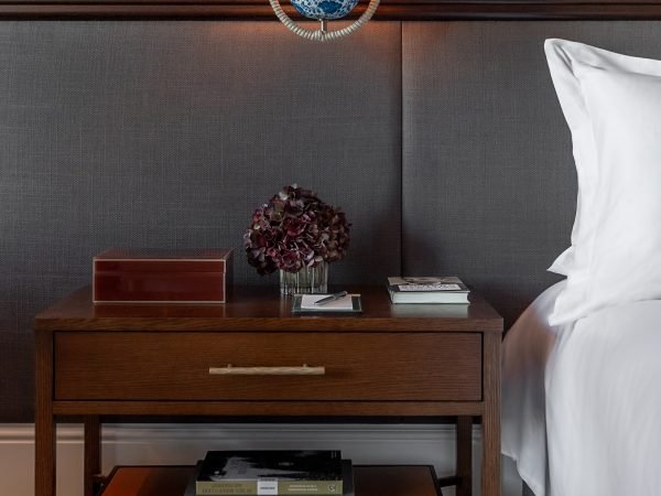 Rosewood Schloss Fuschl_Grand Premier Lakeview_Bidesidetable_RoomDetails.jpg