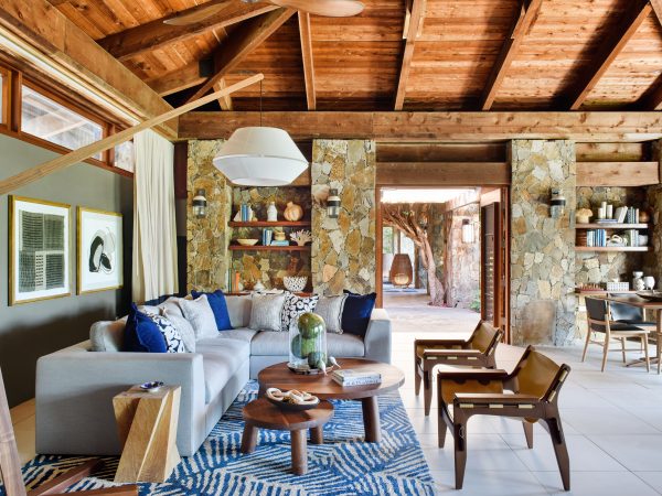 RosewoodLittleDixBay_GreatRoom_Seating