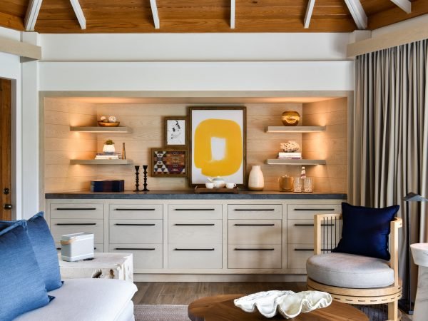 RosewoodLittleDixBay_OneBedroomPoolSuiteLivingRoomBar