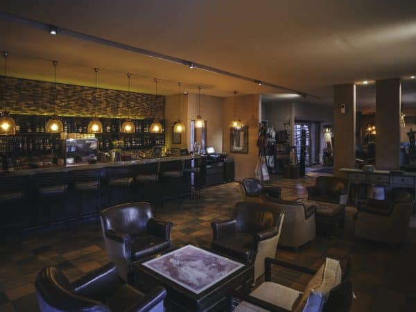 (F&B) Bar Puri 2