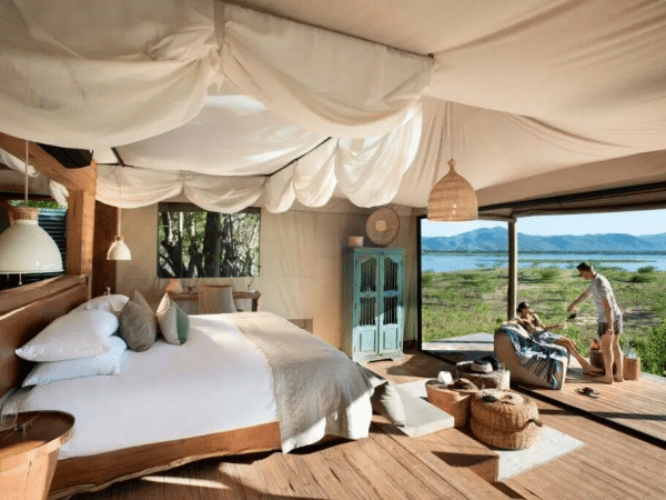 Nyamatusi-Camp-Mana-Pools-Zimbabwe-Safari_2019-Dook-103-1-1024x683