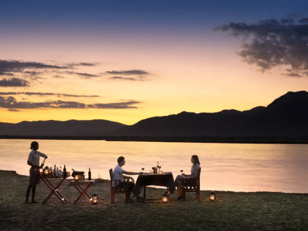 Nyamatusi-Camp-Mana-Pools-Zimbabwe-Safari_2019-Dook-58-1024x683