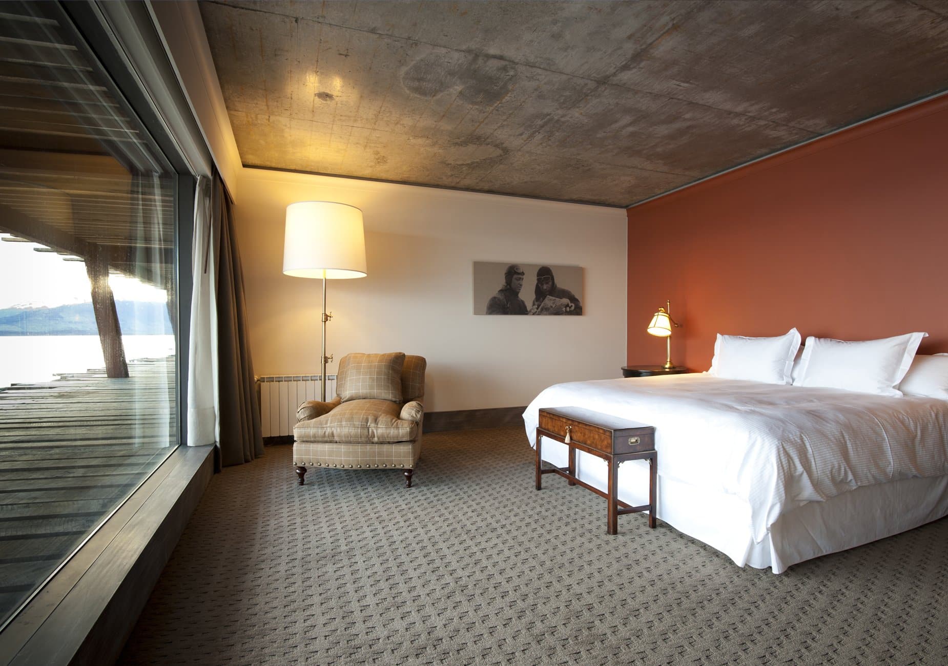 Rooms-The Singular King-6
