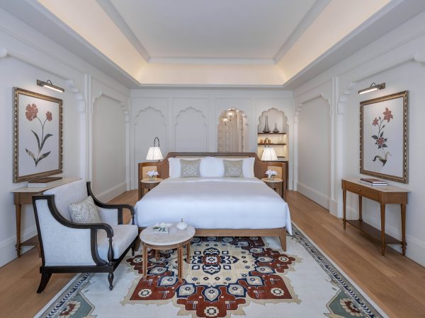 The-Chedi-Deluxe-room1-scaled
