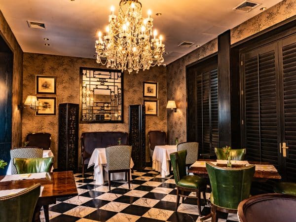 The Singular Restaurant 03
